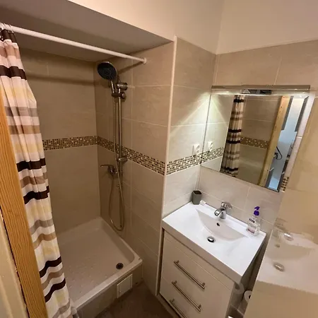 Apartment Silver Retreat