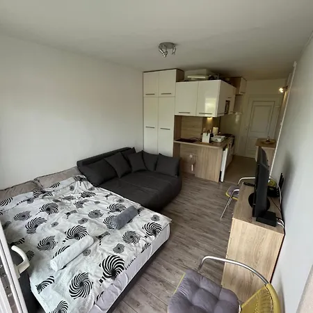 Silver Retreat شيوفوك